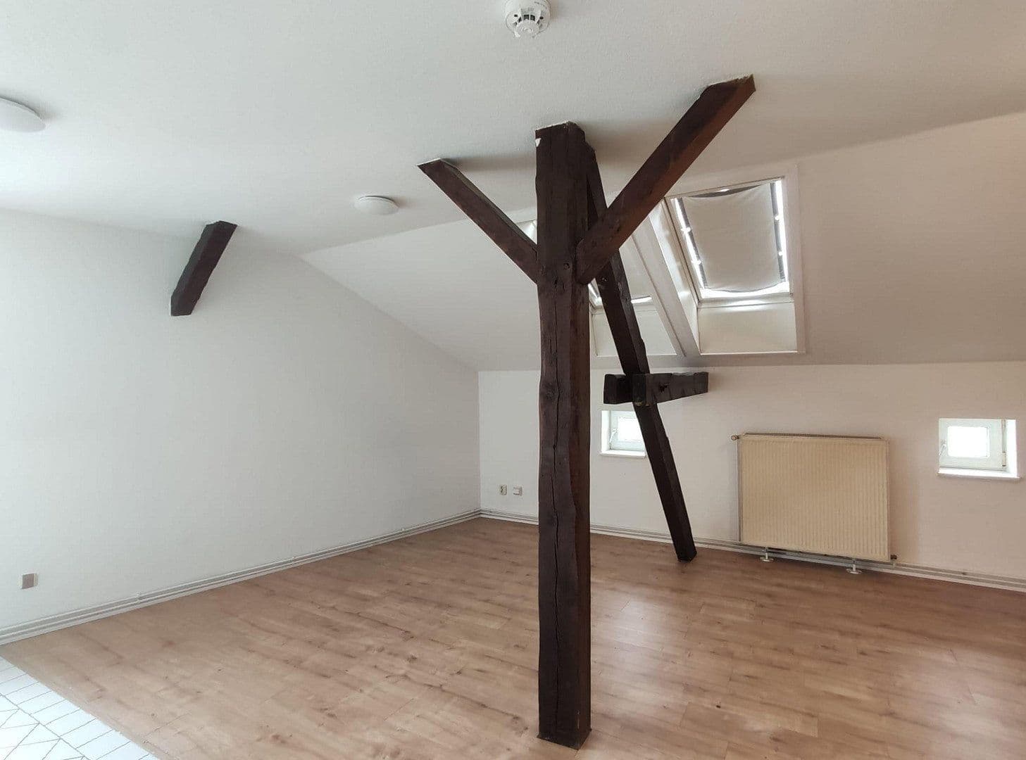 Pronájem bytu 2+1 64 m², Bergstraße 21, Fürstenwalde nad Sprévou, Braniborsko Pronájem bytu 2+1 64 m², Bergstraße 21, Fürstenwalde nad Sprévou, Braniborsko