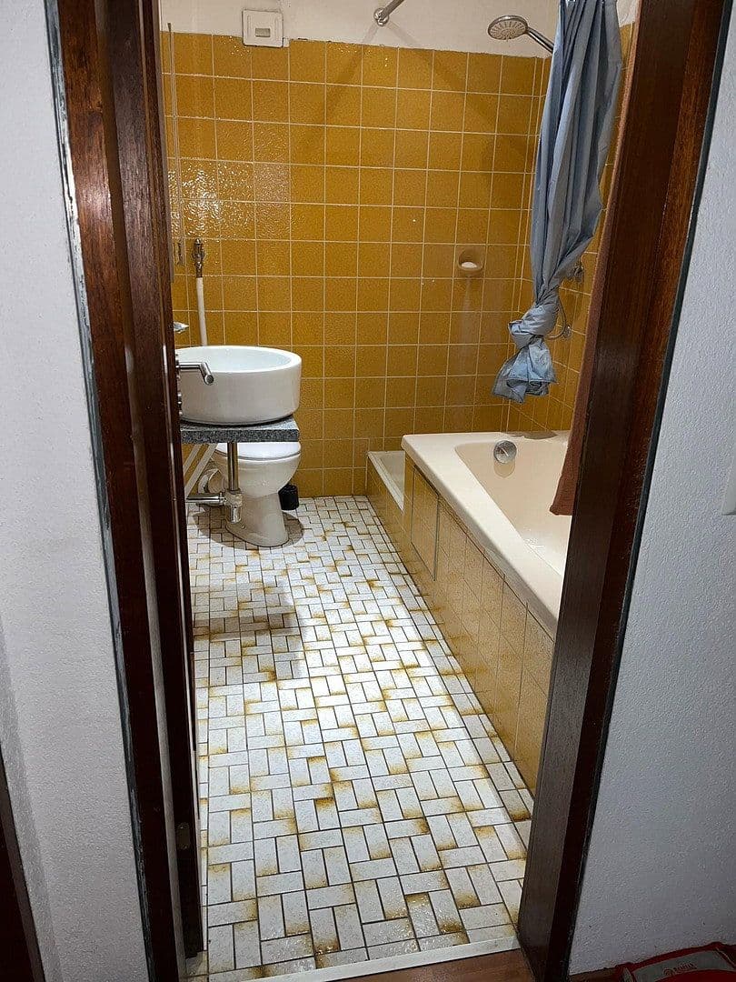 Pronájem bytu 3+1 59 m², Großbottwar, Bádensko-Württembersko Pronájem bytu 3+1 59 m², Großbottwar, Bádensko-Württembersko