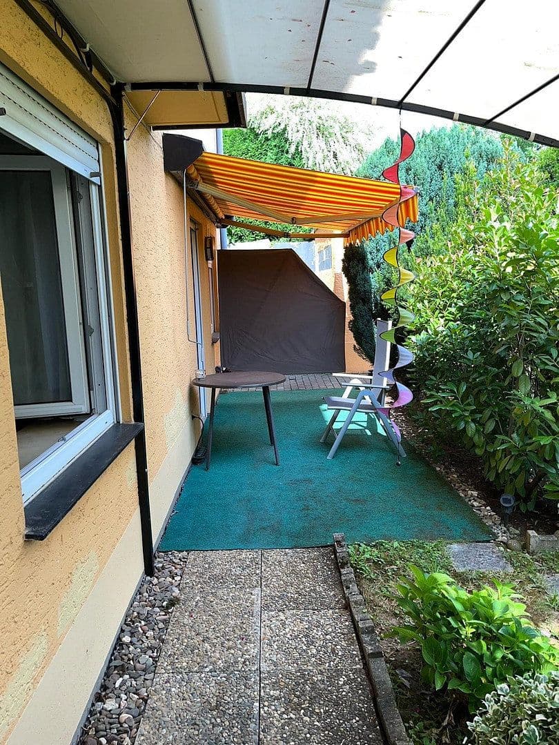 Pronájem bytu 3+1 59 m², Großbottwar, Bádensko-Württembersko Pronájem bytu 3+1 59 m², Großbottwar, Bádensko-Württembersko