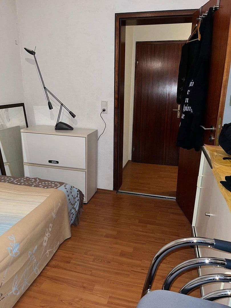 Pronájem bytu 3+1 59 m², Großbottwar, Bádensko-Württembersko Pronájem bytu 3+1 59 m², Großbottwar, Bádensko-Württembersko