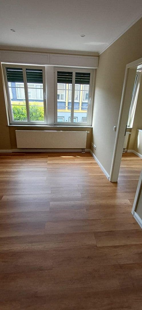 Pronájem bytu 2+1 33 m², Kaiserstraße 4a, Rüdesheim am Rhein, Hessen Pronájem bytu 2+1 33 m², Kaiserstraße 4a, Rüdesheim am Rhein, Hessen