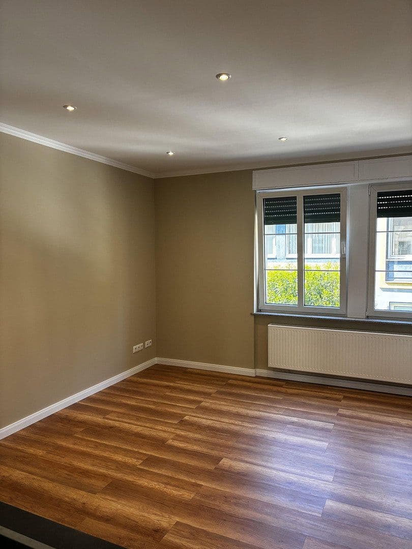 Pronájem bytu 2+1 33 m², Kaiserstraße 4a, Rüdesheim am Rhein, Hessen Pronájem bytu 2+1 33 m², Kaiserstraße 4a, Rüdesheim am Rhein, Hessen