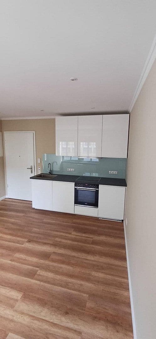 Pronájem bytu 2+1 33 m², Kaiserstraße 4a, Rüdesheim am Rhein, Hessen Pronájem bytu 2+1 33 m², Kaiserstraße 4a, Rüdesheim am Rhein, Hessen
