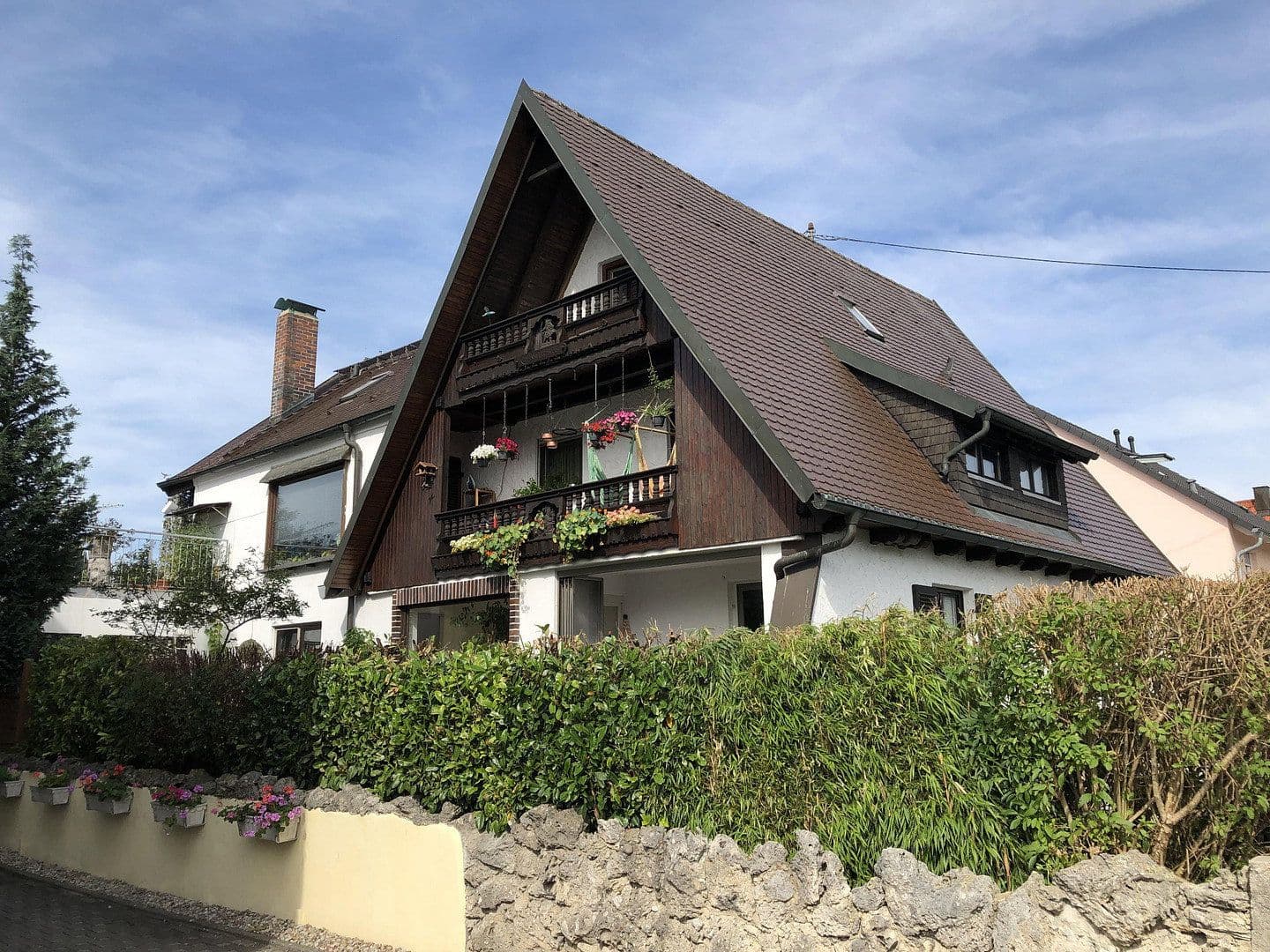 Pronájem bytu 3+kk 138 m², Blumenstraße 34, Karlsfeld, Bavorsko Pronájem bytu 3+kk 138 m², Blumenstraße 34, Karlsfeld, Bavorsko