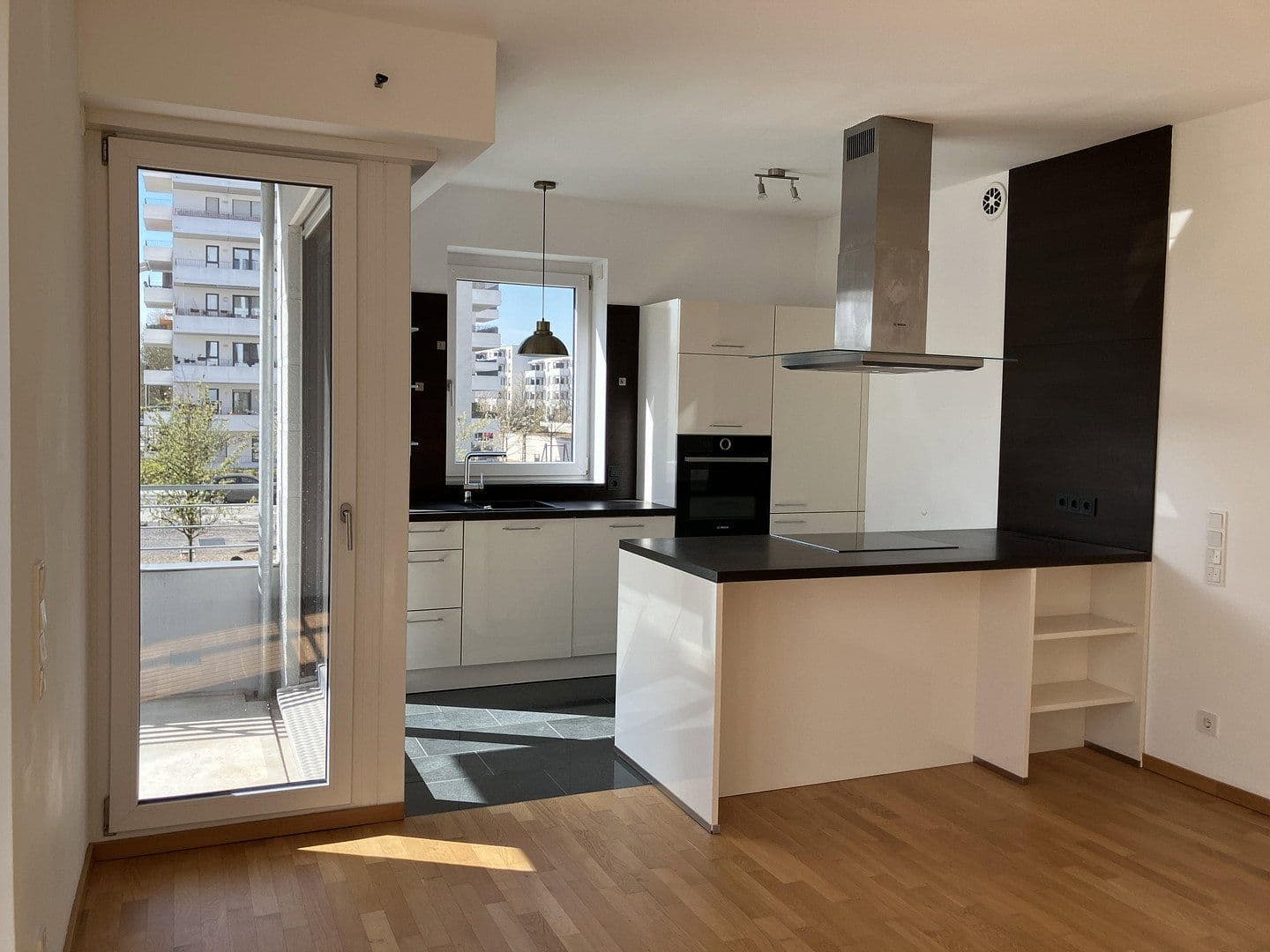 Prodej bytu 3+1 72 m², Georg-Aichinger-Straße 8, Regensburg, Bavorsko Prodej bytu 3+1 72 m², Georg-Aichinger-Straße 8, Regensburg, Bavorsko