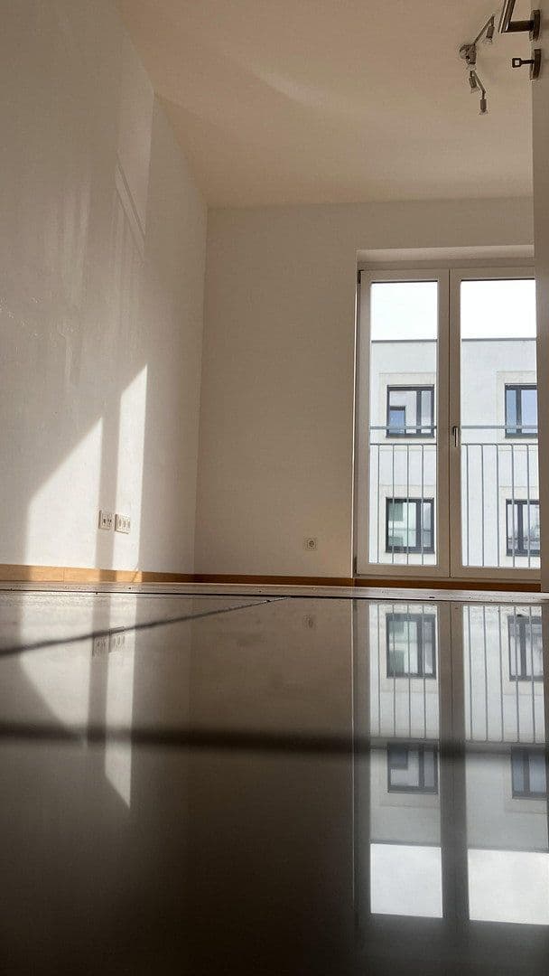Prodej bytu 3+1 72 m², Georg-Aichinger-Straße 8, Regensburg, Bavorsko Prodej bytu 3+1 72 m², Georg-Aichinger-Straße 8, Regensburg, Bavorsko