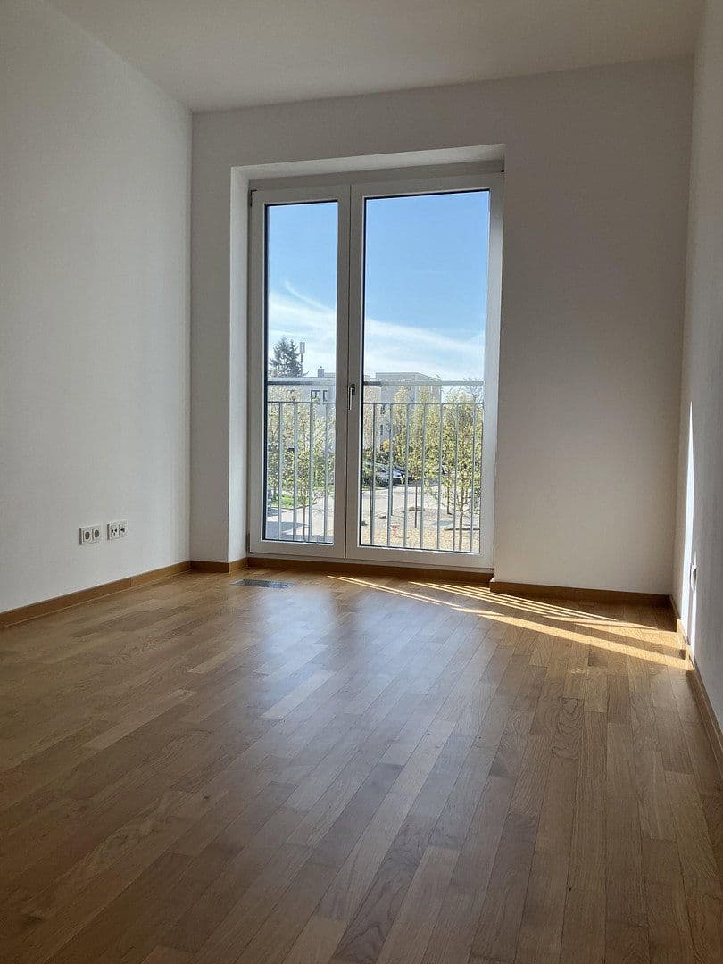 Prodej bytu 3+1 72 m², Georg-Aichinger-Straße 8, Regensburg, Bavorsko Prodej bytu 3+1 72 m², Georg-Aichinger-Straße 8, Regensburg, Bavorsko