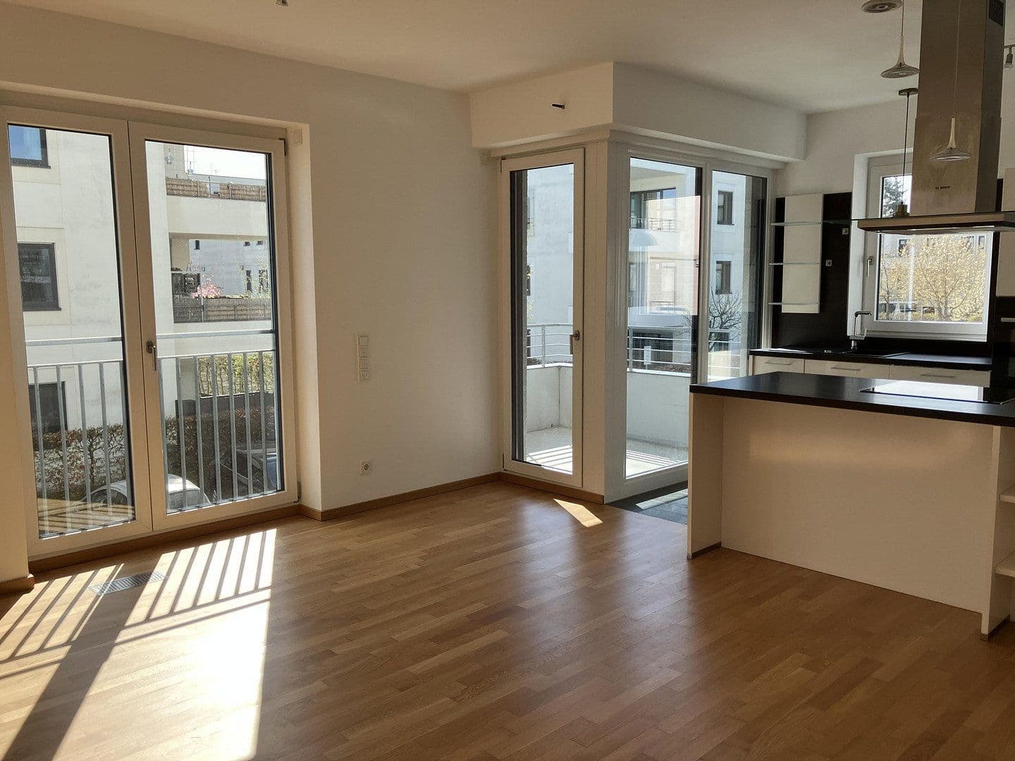 Prodej bytu 3+1 72 m², Georg-Aichinger-Straße 8, Regensburg, Bavorsko Prodej bytu 3+1 72 m², Georg-Aichinger-Straße 8, Regensburg, Bavorsko