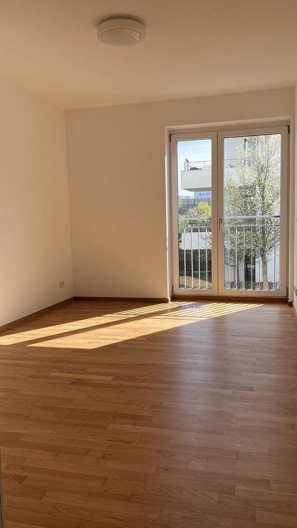 Prodej bytu 3+1 72 m², Georg-Aichinger-Straße 8, Regensburg, Bavorsko Prodej bytu 3+1 72 m², Georg-Aichinger-Straße 8, Regensburg, Bavorsko