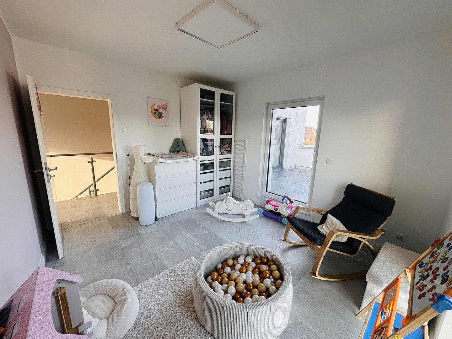 Prodej domu 171 m², pozemek 707 m², Ilsede, Dolní Sasko Prodej domu 171 m², pozemek 707 m², Ilsede, Dolní Sasko