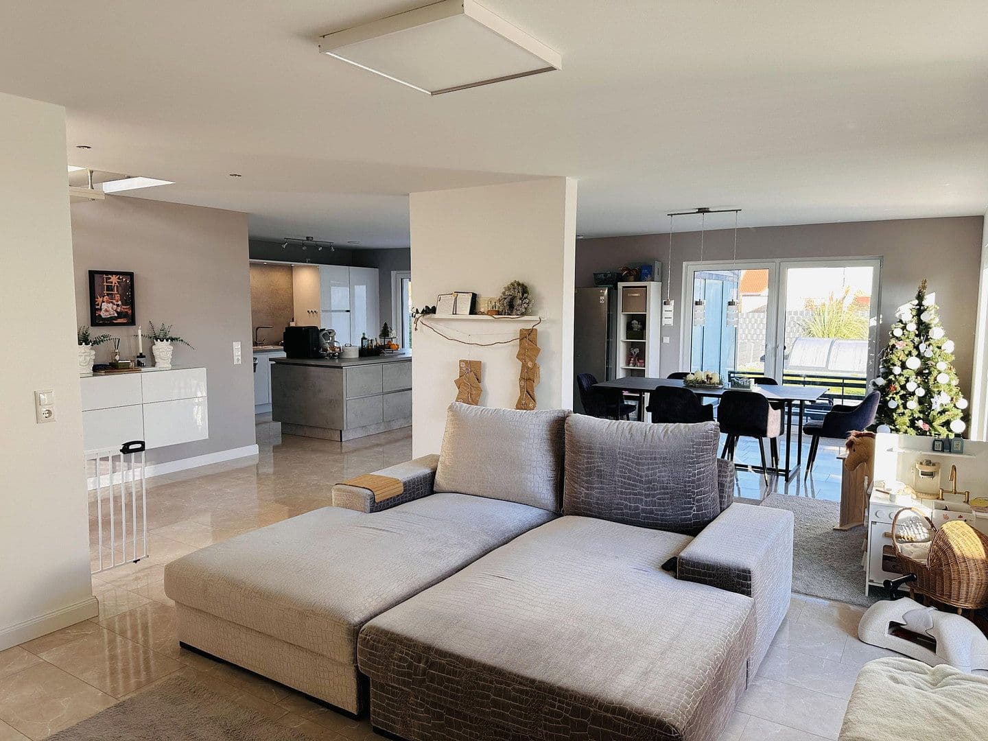 Prodej domu 171 m², pozemek 707 m², Ilsede, Dolní Sasko Prodej domu 171 m², pozemek 707 m², Ilsede, Dolní Sasko