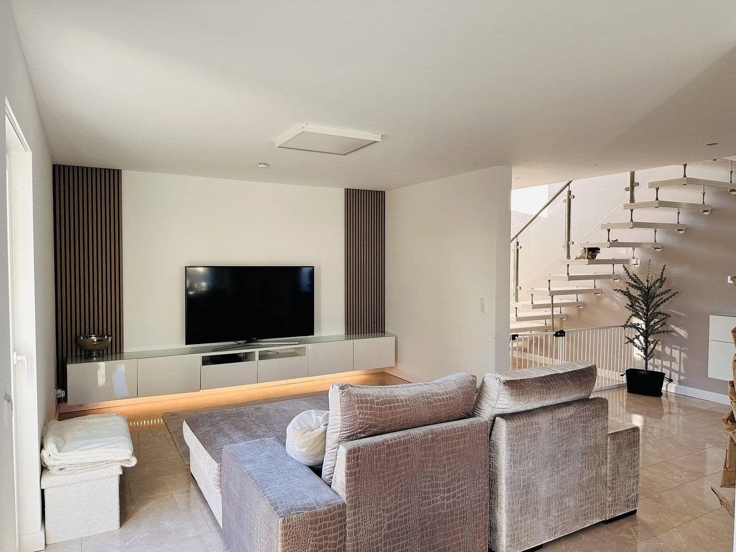 Prodej domu 171 m², pozemek 707 m², Ilsede, Dolní Sasko Prodej domu 171 m², pozemek 707 m², Ilsede, Dolní Sasko