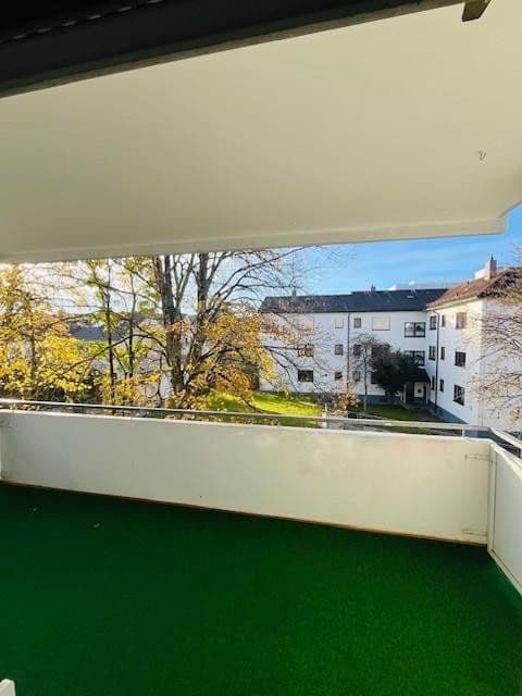 Prodej bytu 3+kk 108 m², Laichingen, Bádensko-Württembersko Prodej bytu 3+kk 108 m², Laichingen, Bádensko-Württembersko