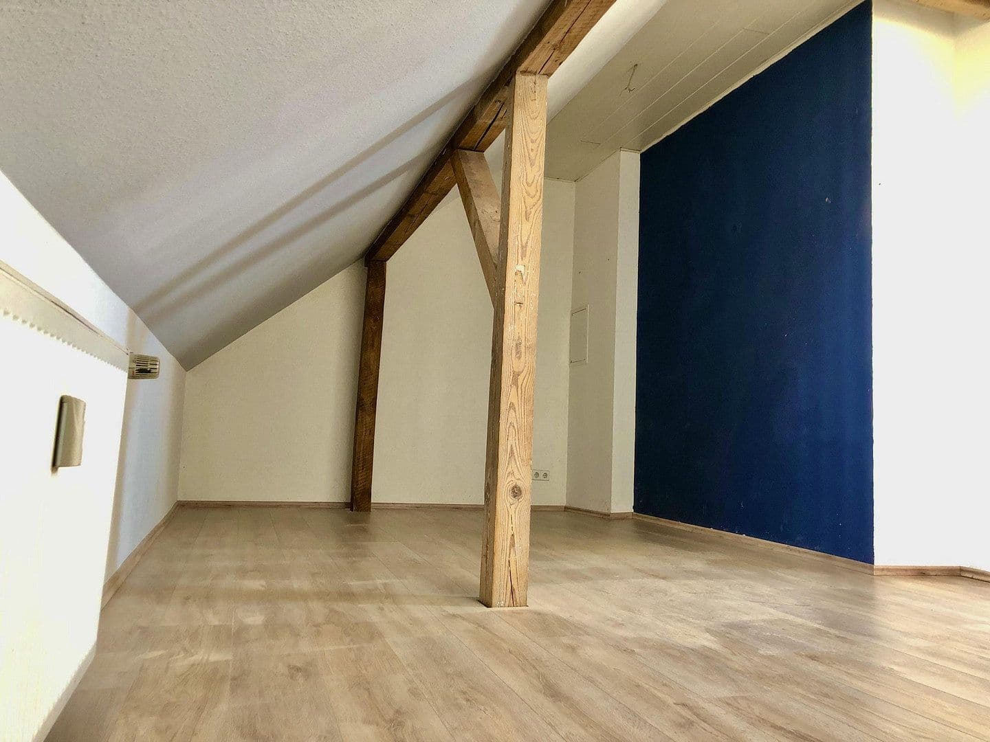 Pronájem bytu 2+1 51 m², Remscheidd, Severní Porýní-Vestfálsko Pronájem bytu 2+1 51 m², Remscheidd, Severní Porýní-Vestfálsko