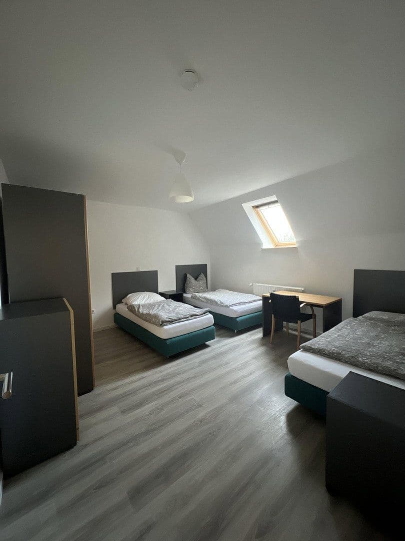 Prodej domu 485 m², pozemek 946 m², Springe, Dolní Sasko Prodej domu 485 m², pozemek 946 m², Springe, Dolní Sasko