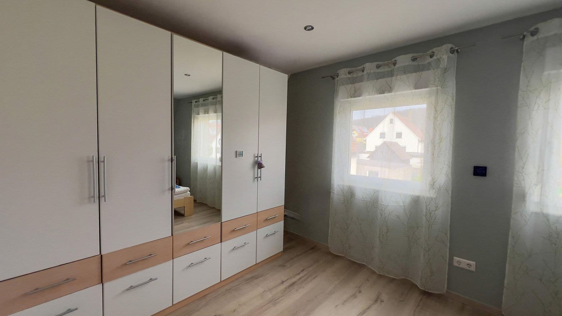 Prodej domu 125 m², pozemek 1.085 m², Karl-Keßler-Str. 160, Aalen, Bádensko-Württembersko Prodej domu 125 m², pozemek 1.085 m², Karl-Keßler-Str. 160, Aalen, Bádensko-Württembersko