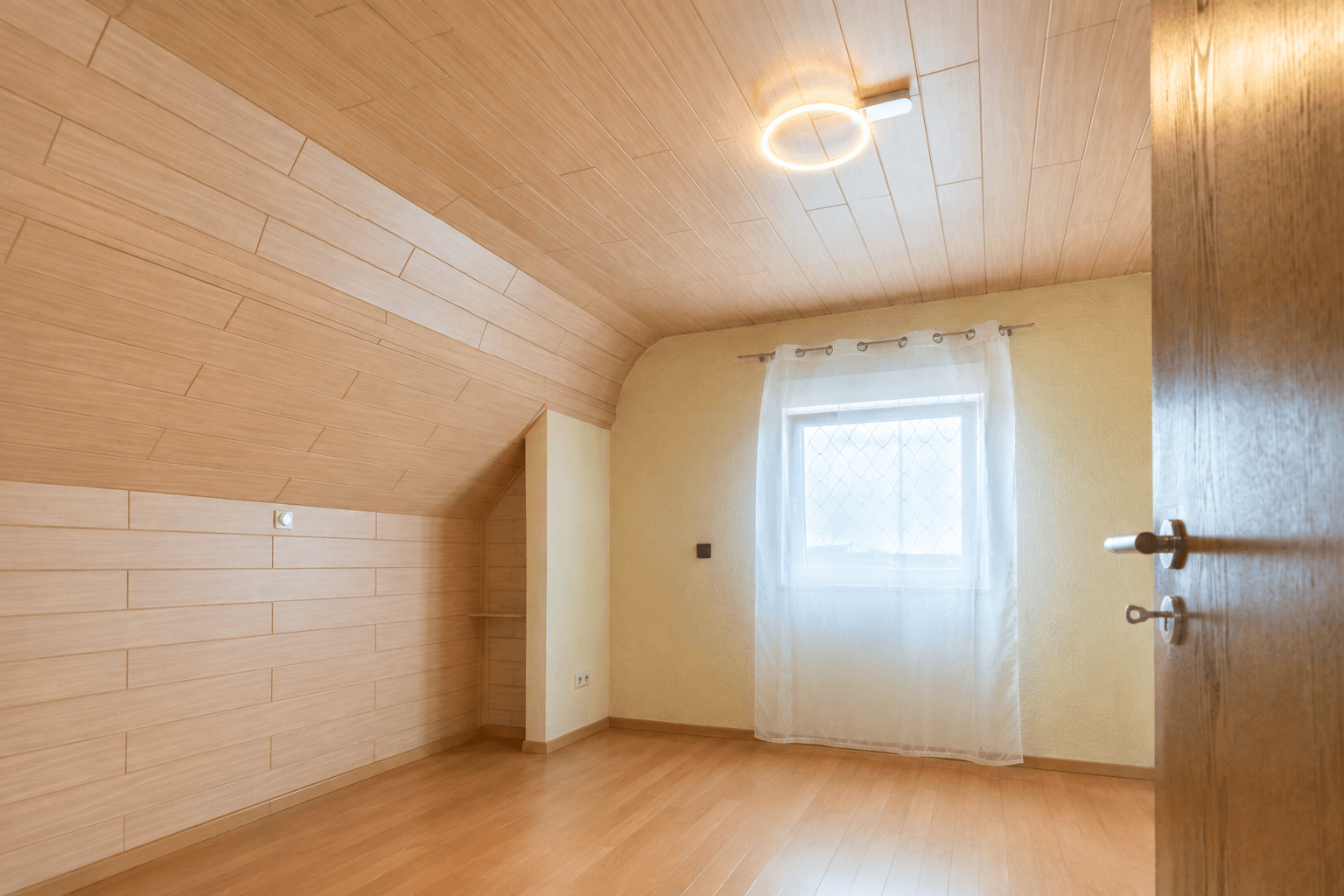 Prodej domu 125 m², pozemek 1.085 m², Karl-Keßler-Str. 160, Aalen, Bádensko-Württembersko Prodej domu 125 m², pozemek 1.085 m², Karl-Keßler-Str. 160, Aalen, Bádensko-Württembersko