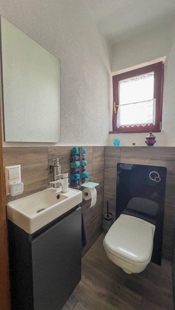 Prodej domu 125 m², pozemek 1.085 m², Karl-Keßler-Str. 160, Aalen, Bádensko-Württembersko Prodej domu 125 m², pozemek 1.085 m², Karl-Keßler-Str. 160, Aalen, Bádensko-Württembersko