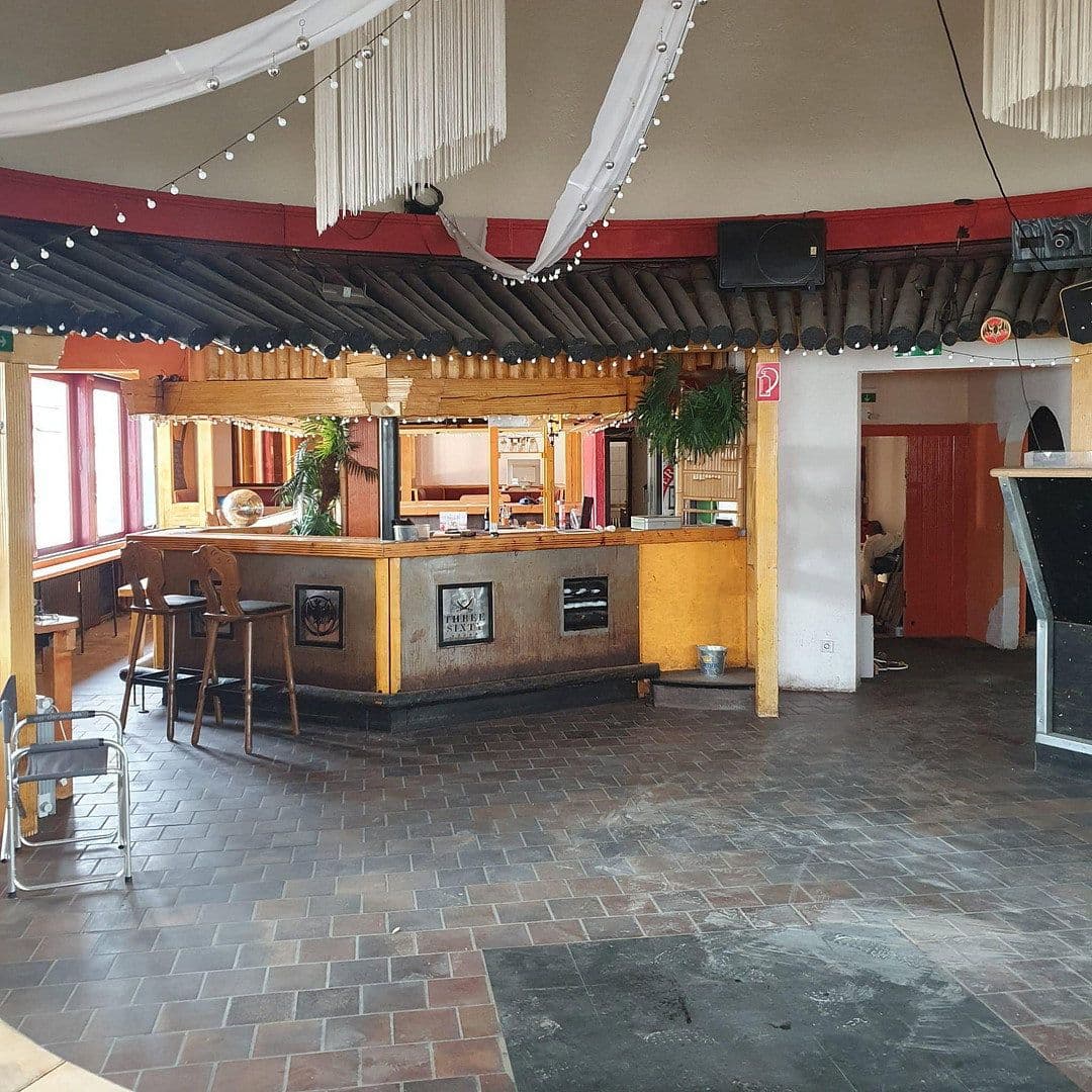 Prodej domu 611 m², pozemek 430 m², Elbingeröderstr. 9, Braunlage, Dolní Sasko Prodej domu 611 m², pozemek 430 m², Elbingeröderstr. 9, Braunlage, Dolní Sasko