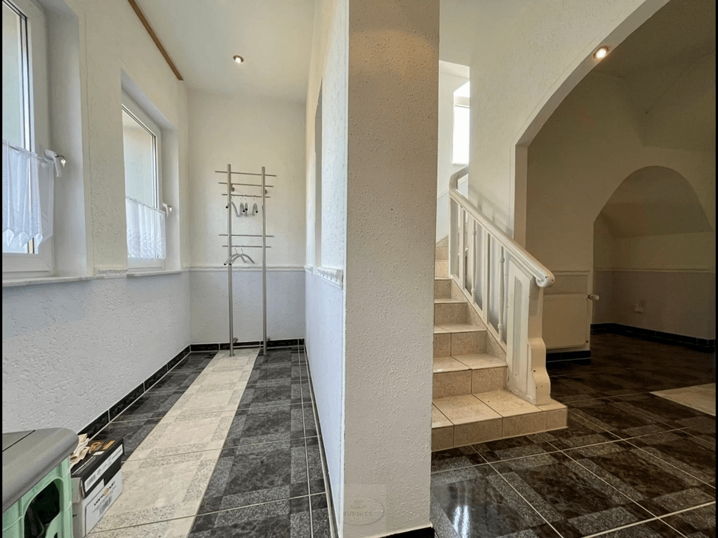 Prodej domu 188 m², pozemek 1.546 m², Wunstorf, Dolní Sasko Prodej domu 188 m², pozemek 1.546 m², Wunstorf, Dolní Sasko