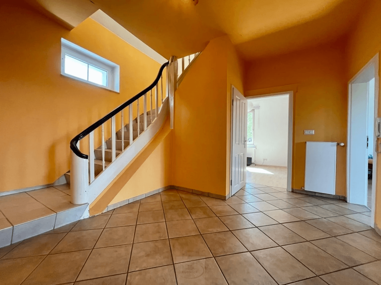 Prodej domu 188 m², pozemek 1.546 m², Wunstorf, Dolní Sasko Prodej domu 188 m², pozemek 1.546 m², Wunstorf, Dolní Sasko
