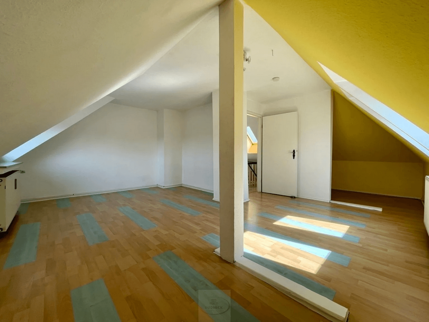 Prodej domu 188 m², pozemek 1.546 m², Wunstorf, Dolní Sasko Prodej domu 188 m², pozemek 1.546 m², Wunstorf, Dolní Sasko