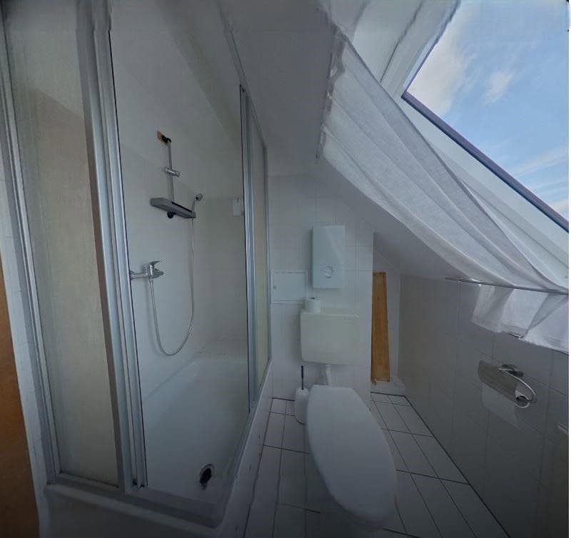 Pronájem bytu 3+1 57 m², Peliserkerstraße 51, Cáchy, Severní Porýní-Vestfálsko Pronájem bytu 3+1 57 m², Peliserkerstraße 51, Cáchy, Severní Porýní-Vestfálsko