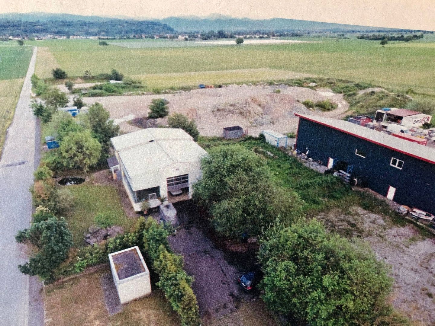 Pronájem nebytového prostoru 1.000 m², Breisach am Rhein, Bádensko-Württembersko Pronájem nebytového prostoru 1.000 m², Breisach am Rhein, Bádensko-Württembersko