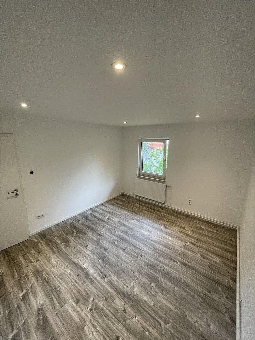 Pronájem bytu 2+1 51 m², Bienroder Weg 57, Braunschweig, Dolní Sasko Pronájem bytu 2+1 51 m², Bienroder Weg 57, Braunschweig, Dolní Sasko