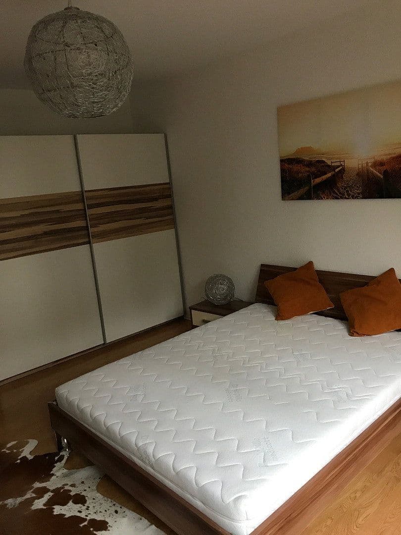 Pronájem bytu 2+1 69 m², Ulmenstr 00, Frankfurt am Main, Hessen Pronájem bytu 2+1 69 m², Ulmenstr 00, Frankfurt am Main, Hessen