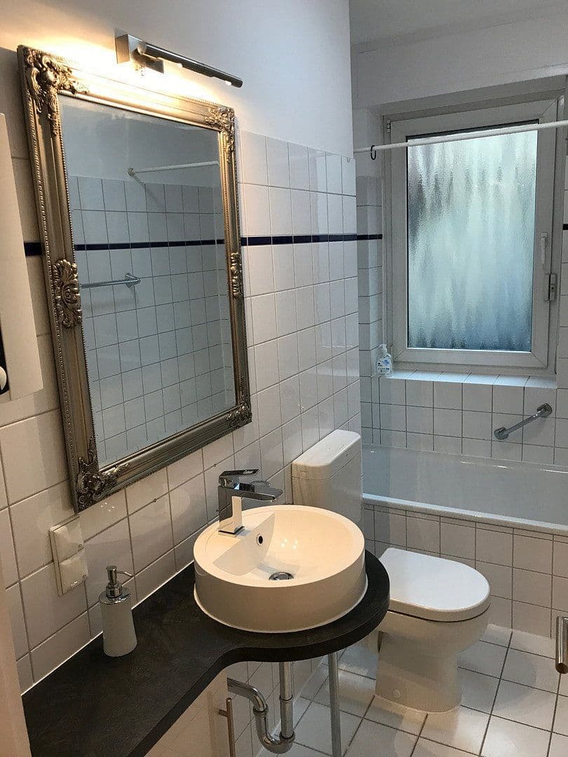 Pronájem bytu 2+1 69 m², Ulmenstr 00, Frankfurt am Main, Hessen Pronájem bytu 2+1 69 m², Ulmenstr 00, Frankfurt am Main, Hessen