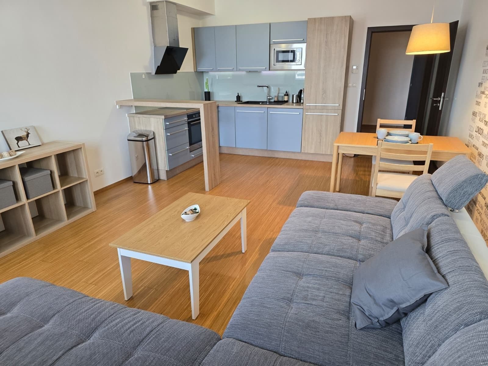 Pronájem bytu 2+kk 55 m², Jantarová, Ostrava, Moravskoslezský kraj Pronájem bytu 2+kk 55 m², Jantarová, Ostrava, Moravskoslezský kraj