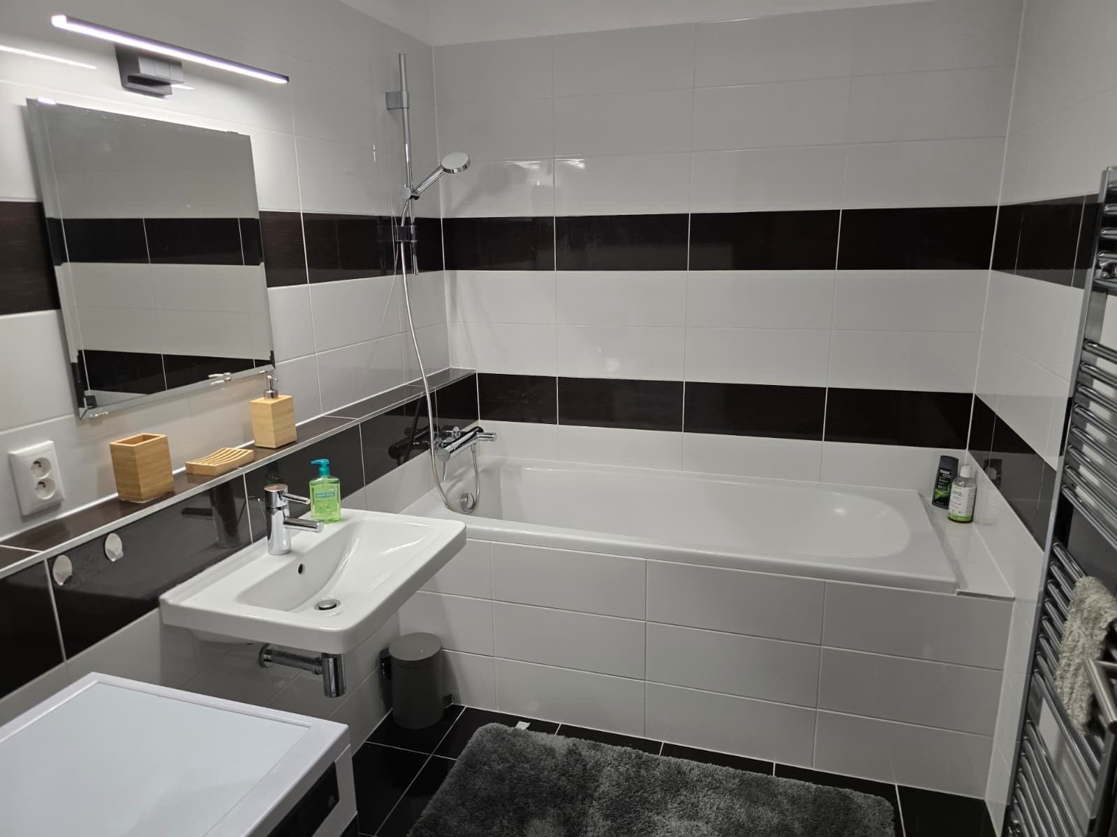 Pronájem bytu 2+kk 55 m², Jantarová, Ostrava, Moravskoslezský kraj Pronájem bytu 2+kk 55 m², Jantarová, Ostrava, Moravskoslezský kraj