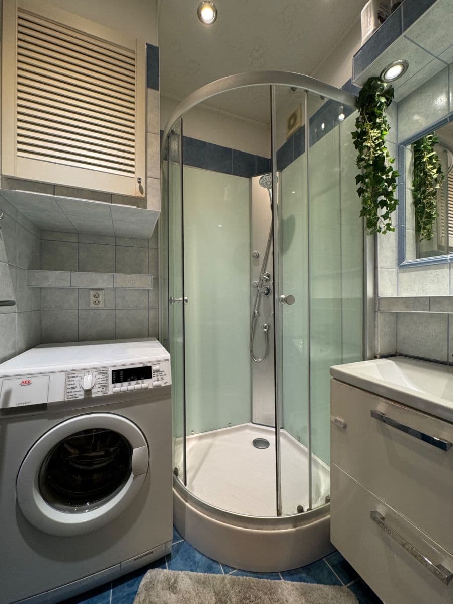 Pronájem bytu 2+1 51 m², Sněženková, Praha, Praha Pronájem bytu 2+1 51 m², Sněženková, Praha, Praha