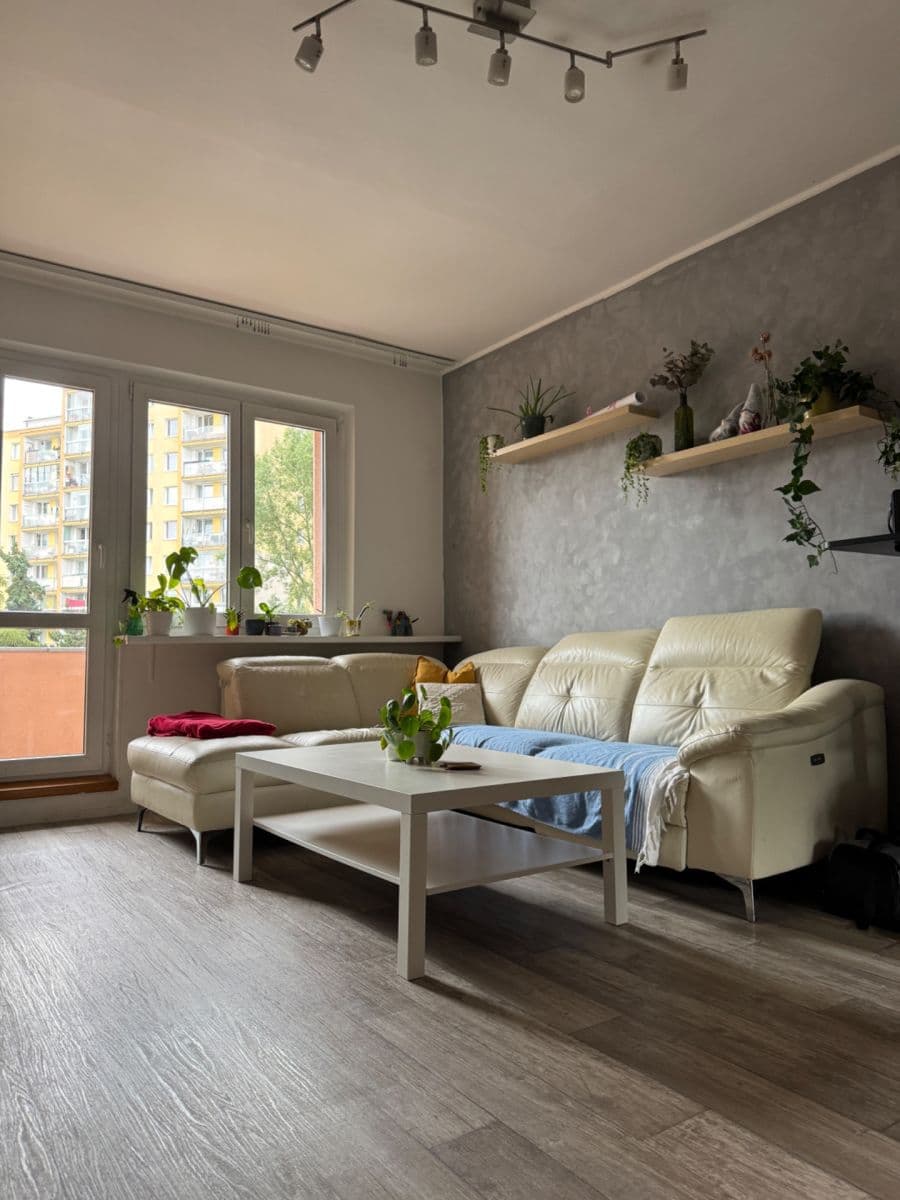 Pronájem bytu 2+1 51 m², Sněženková, Praha, Praha Pronájem bytu 2+1 51 m², Sněženková, Praha, Praha
