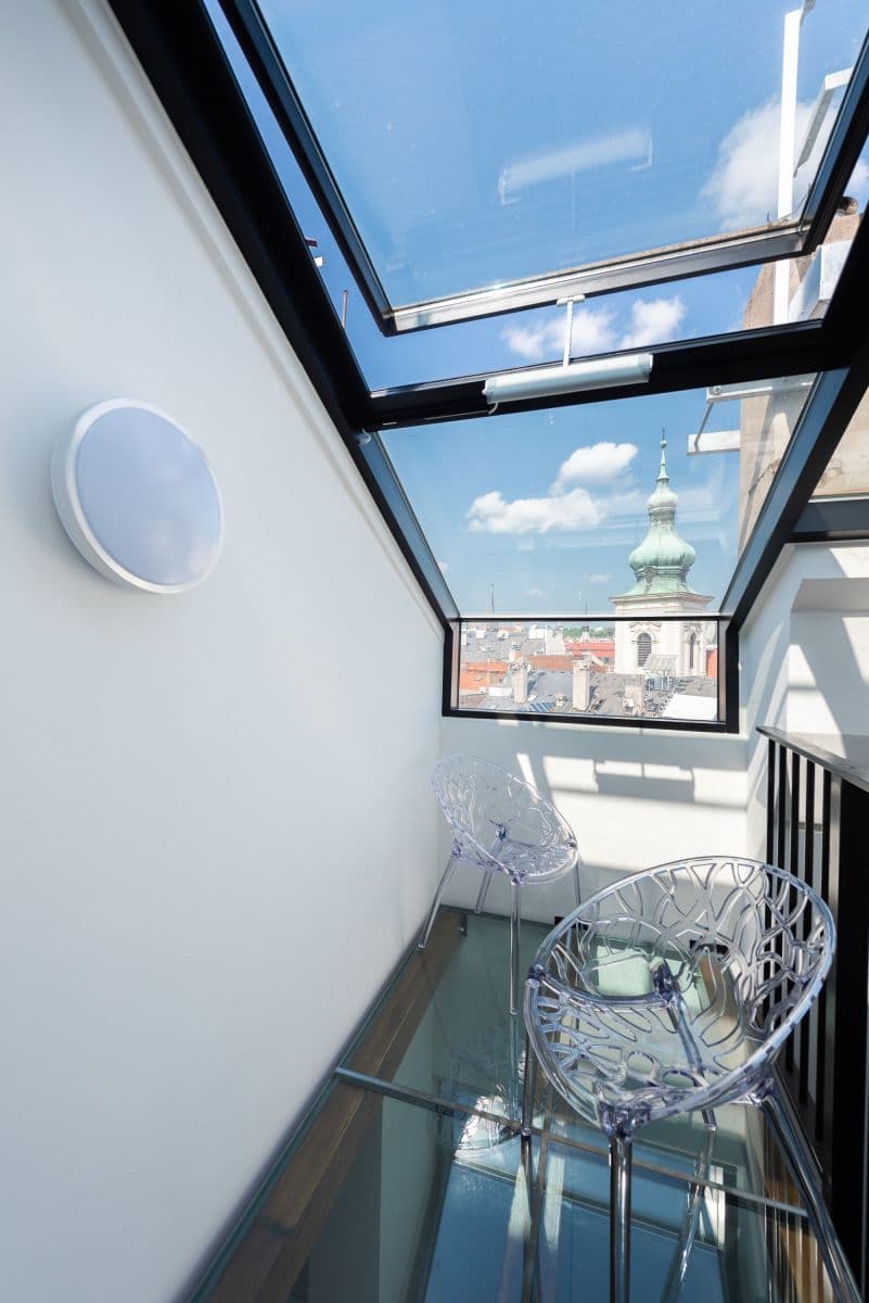 Pronájem bytu 50 m², Staroměstské náměstí, Praha, Praha Pronájem bytu 50 m², Staroměstské náměstí, Praha, Praha