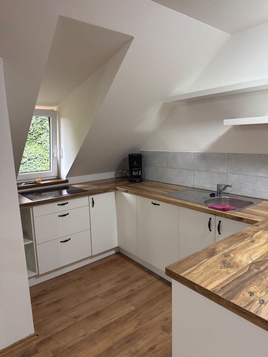 Pronájem bytu 2+kk 89 m², Povltavská, Klecany, Středočeský kraj Pronájem bytu 2+kk 89 m², Povltavská, Klecany, Středočeský kraj