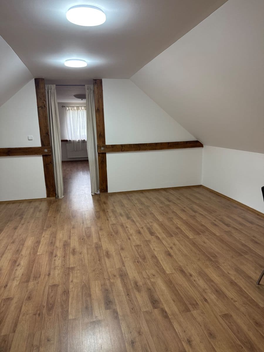 Pronájem bytu 2+kk 89 m², Povltavská, Klecany, Středočeský kraj Pronájem bytu 2+kk 89 m², Povltavská, Klecany, Středočeský kraj
