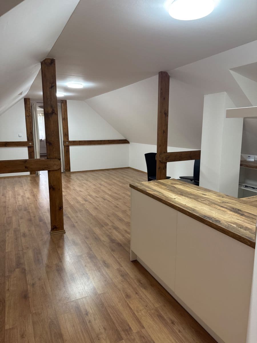 Pronájem bytu 2+kk 89 m², Povltavská, Klecany, Středočeský kraj Pronájem bytu 2+kk 89 m², Povltavská, Klecany, Středočeský kraj