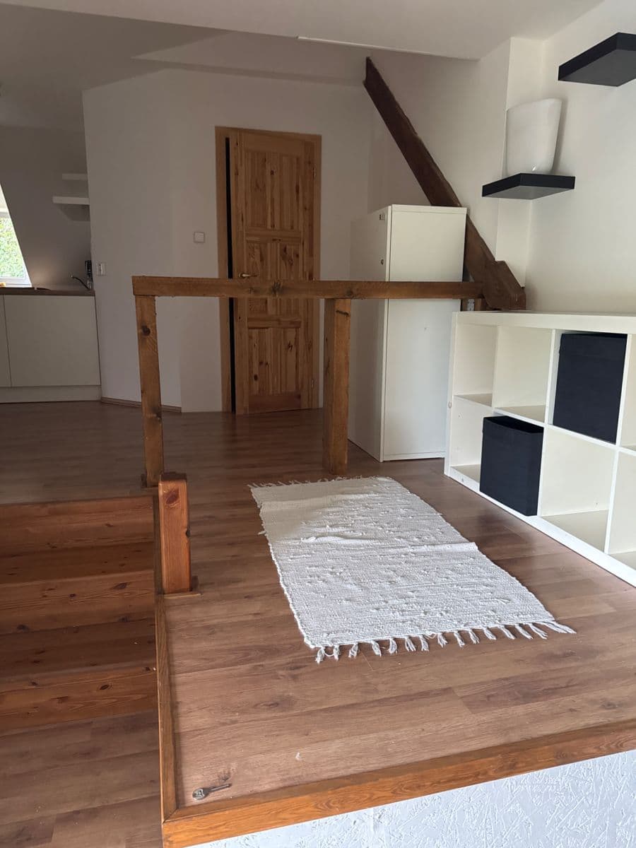 Pronájem bytu 2+kk 89 m², Povltavská, Klecany, Středočeský kraj Pronájem bytu 2+kk 89 m², Povltavská, Klecany, Středočeský kraj