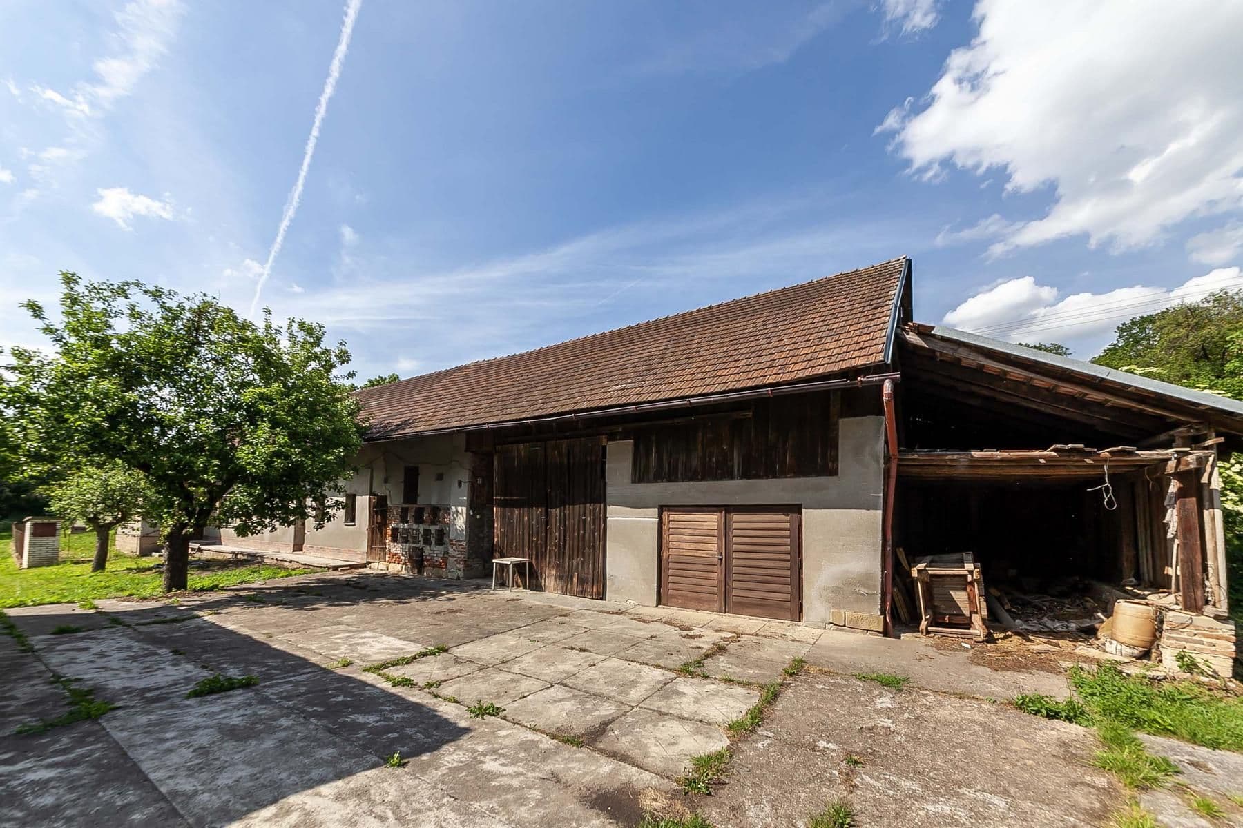 Prodej domu 322 m², pozemek 1.590 m², Chyjice, Královéhradecký kraj Prodej domu 322 m², pozemek 1.590 m², Chyjice, Královéhradecký kraj
