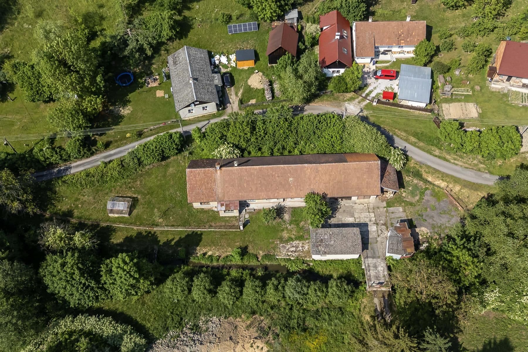 Prodej domu 322 m², pozemek 1.590 m², Chyjice, Královéhradecký kraj Prodej domu 322 m², pozemek 1.590 m², Chyjice, Královéhradecký kraj