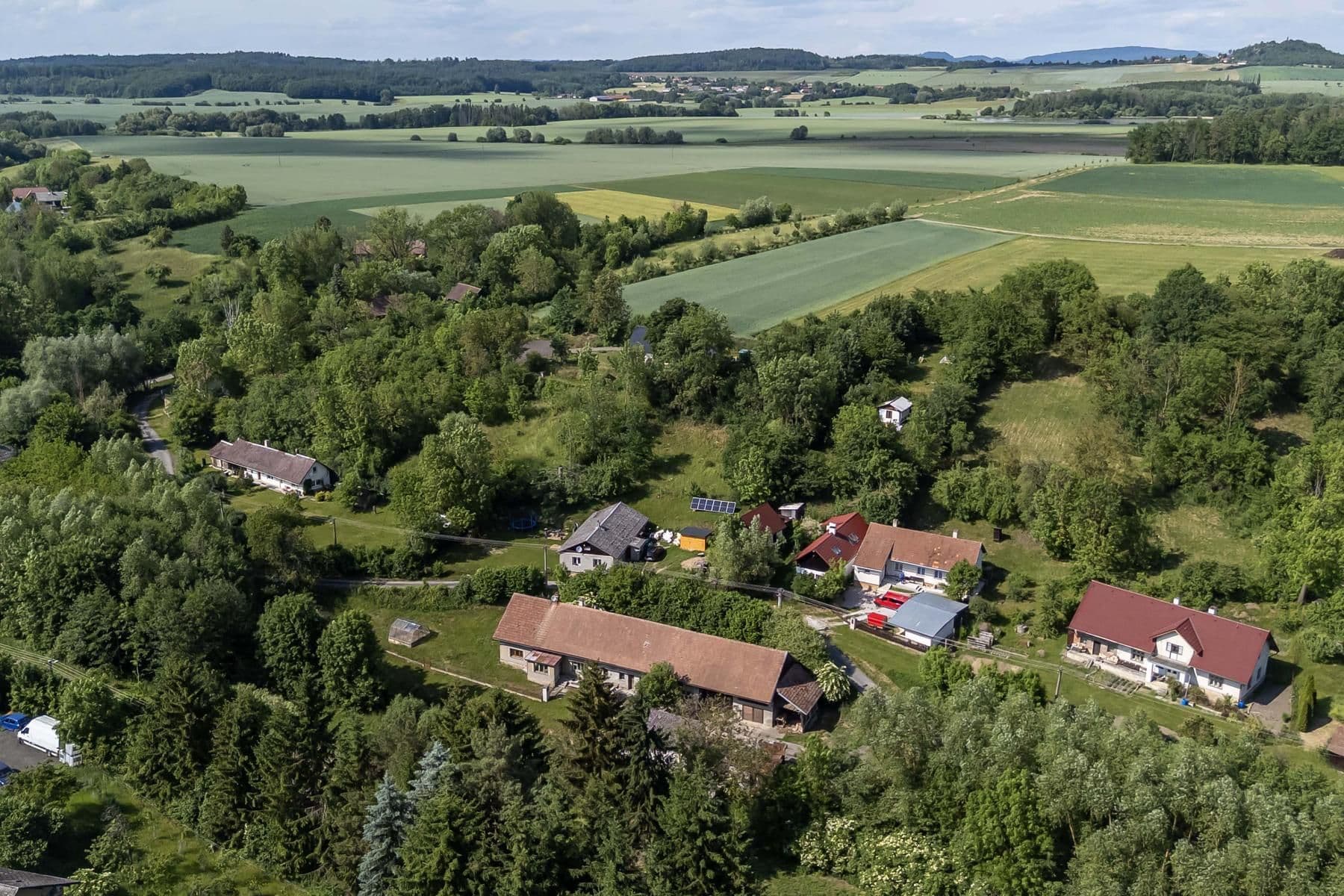 Prodej domu 322 m², pozemek 1.590 m², Chyjice, Královéhradecký kraj Prodej domu 322 m², pozemek 1.590 m², Chyjice, Královéhradecký kraj