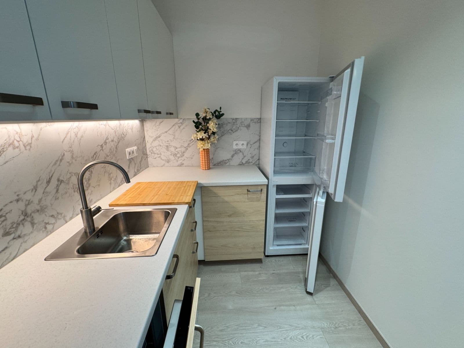 Pronájem bytu 1+kk 39 m², Poděbradská, Praha, Praha Pronájem bytu 1+kk 39 m², Poděbradská, Praha, Praha