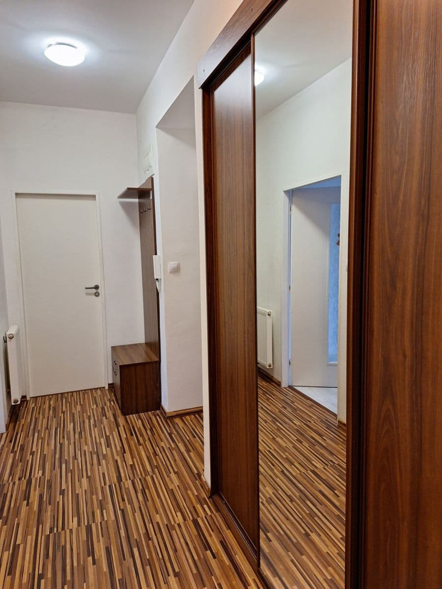 Pronájem bytu 2+kk 54 m², Služská, Praha, Praha Pronájem bytu 2+kk 54 m², Služská, Praha, Praha