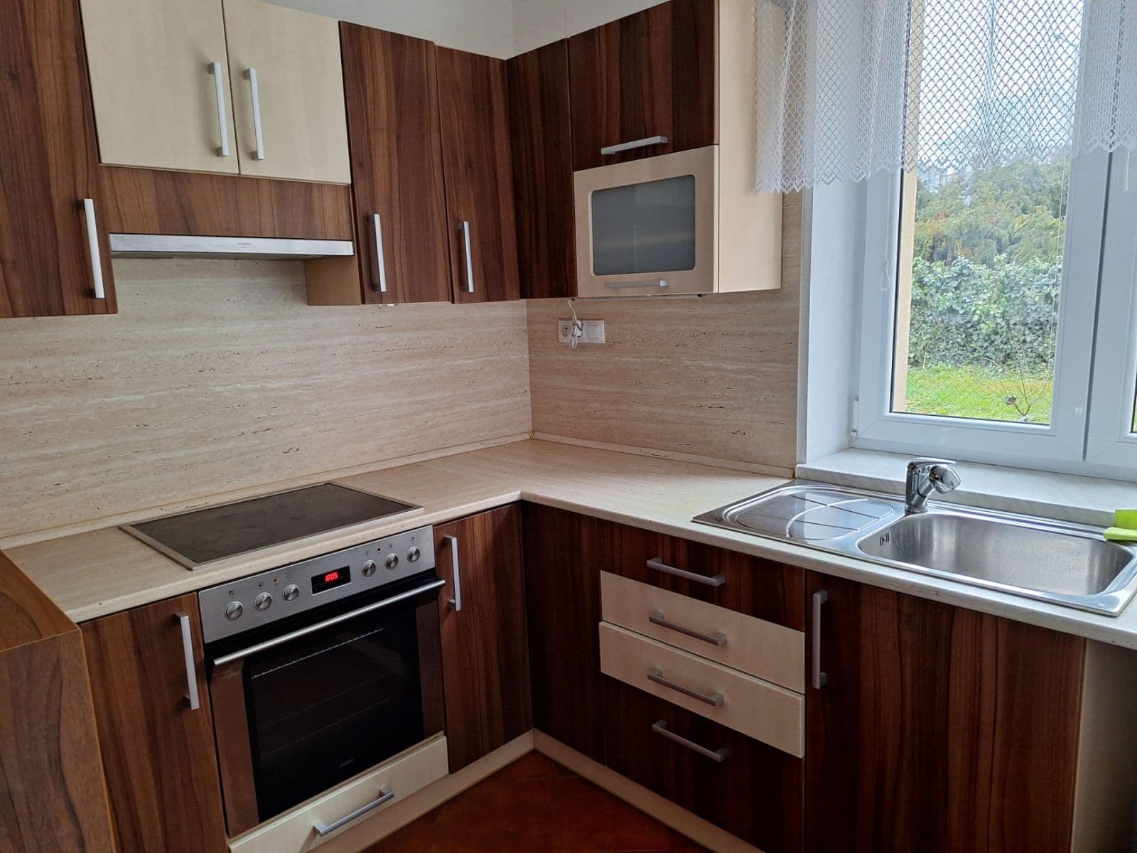 Pronájem bytu 2+kk 54 m², Služská, Praha, Praha Pronájem bytu 2+kk 54 m², Služská, Praha, Praha