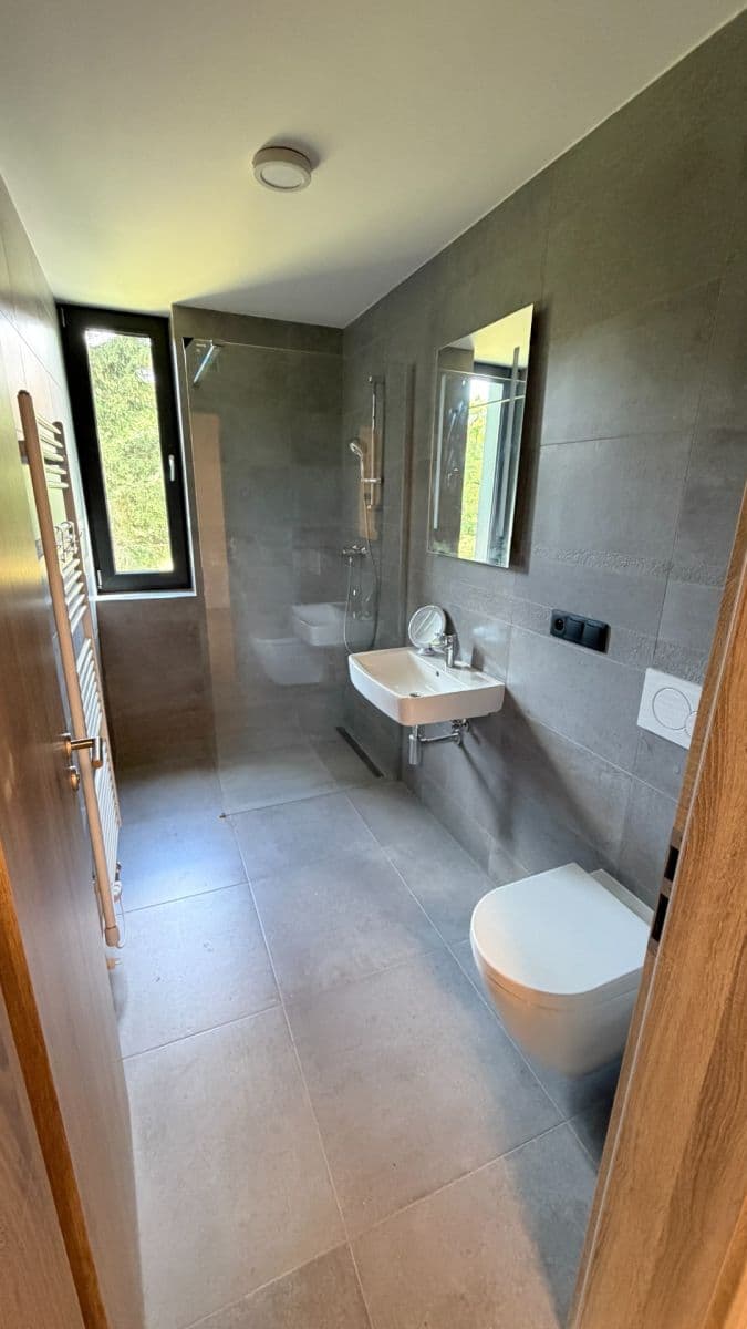 Pronájem bytu 2+kk 44 m², Nádražní, Hořovice, Středočeský kraj Pronájem bytu 2+kk 44 m², Nádražní, Hořovice, Středočeský kraj