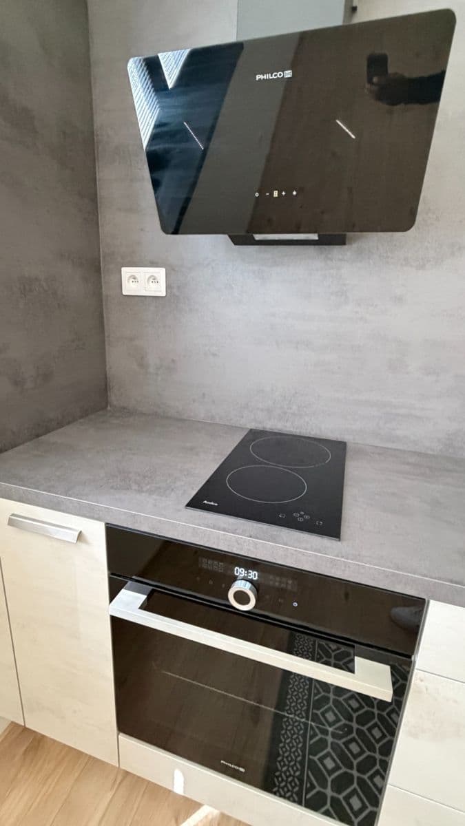 Pronájem bytu 2+kk 44 m², Nádražní, Hořovice, Středočeský kraj Pronájem bytu 2+kk 44 m², Nádražní, Hořovice, Středočeský kraj