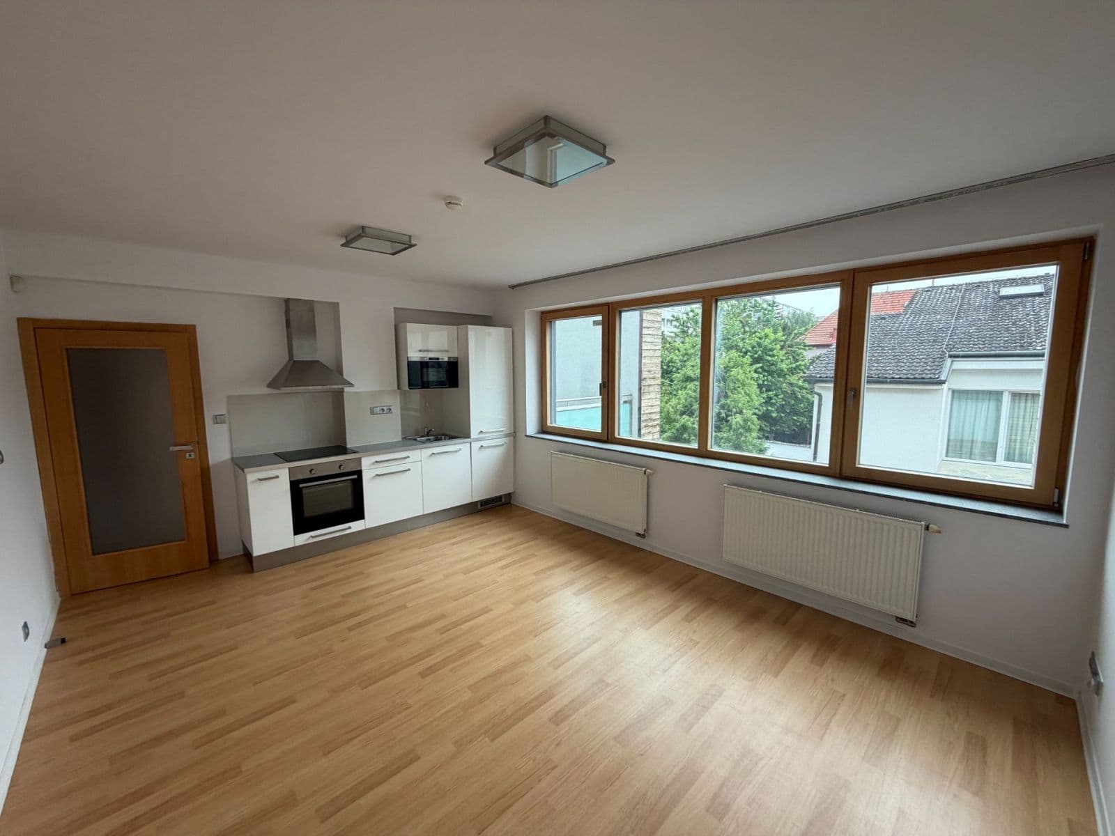 Pronájem bytu 2+kk 42 m², Měšická, Praha, Praha Pronájem bytu 2+kk 42 m², Měšická, Praha, Praha