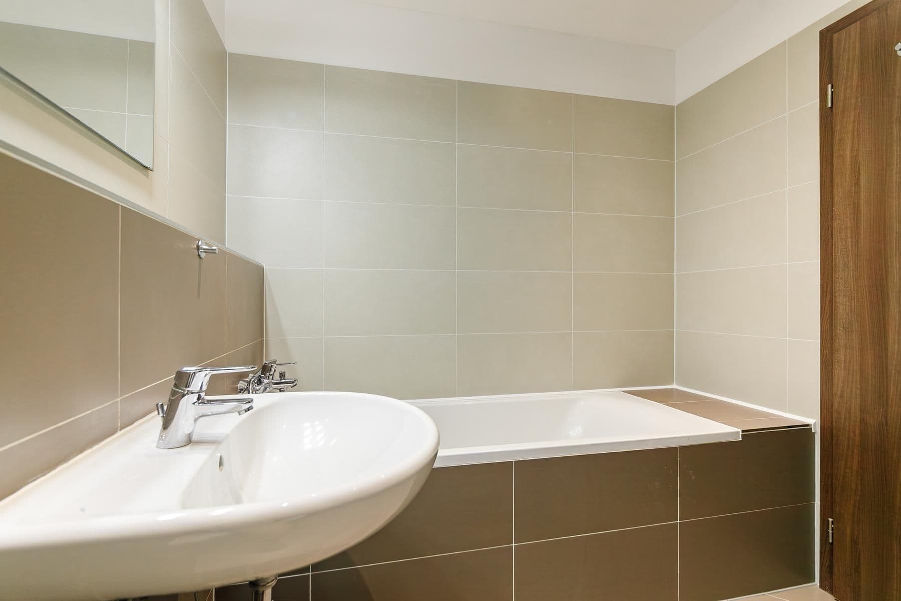 Prodej bytu 2+kk 65 m², Hlučkova, Praha, Praha Prodej bytu 2+kk 65 m², Hlučkova, Praha, Praha